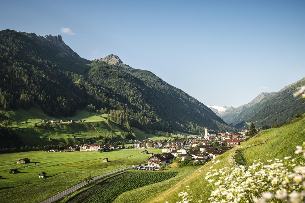 Hotel Bergjuwel Neustift im Stubaital Luaran gambar